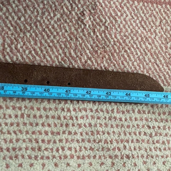 Gucci Dear Skull Crest Belt - Picture 8 of 10